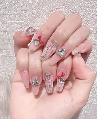 ネイル D-BEAUTY Nailsalonのネイルデザイン