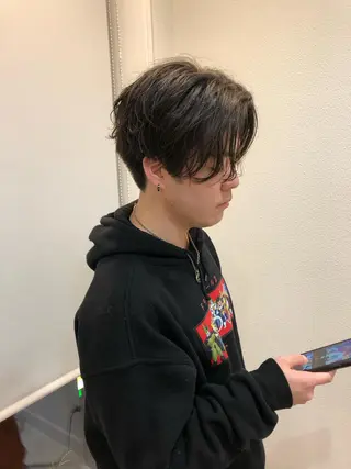 ショート パーマ メンズ 柳田 駿のヘアスタイル