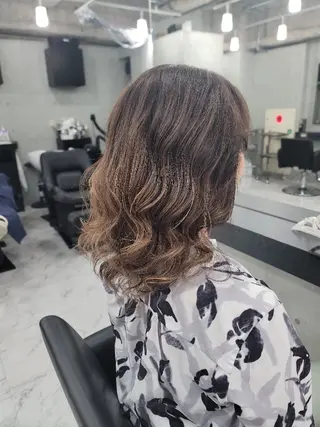 セミロング カラー ヘアアレンジ ❇️安達 優心❇️ レイヤー/艶髪特化のヘアスタイル
