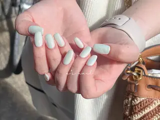 ネイル e’s nail Lumièreのネイルデザイン