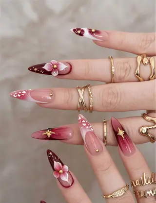 ネイル Dyo Nail_Royalのネイルデザイン