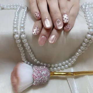 ネイル MoonNail ユリ🌸のネイルデザイン