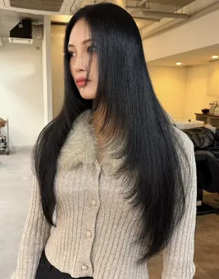 カラー ili 梅田のヘアスタイル