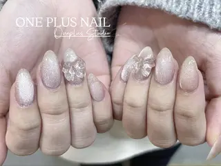 ネイル One Plus Nail Salonのネイルデザイン