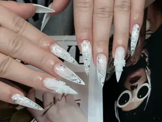 ネイル Eli Muse 新宿ネイルのネイルデザイン