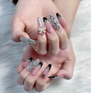 ネイル Hin Hana Nailのネイルデザイン