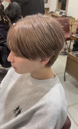 ショート ハイライトバレイヤー ジュ🎨川村聖吾🎨のヘアスタイル