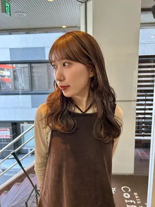 セミロング カラー 甲斐 司のヘアスタイル