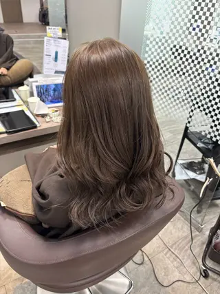 カラー Rina/似合う × なりたい、叶えます。のヘアスタイル