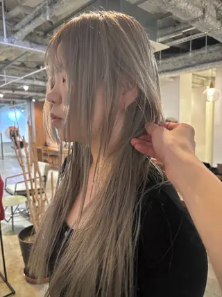 ロング カラー yu maのヘアスタイル