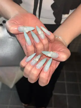 ネイル 🪐富島彩夏 /海外nail🪐のネイルデザイン