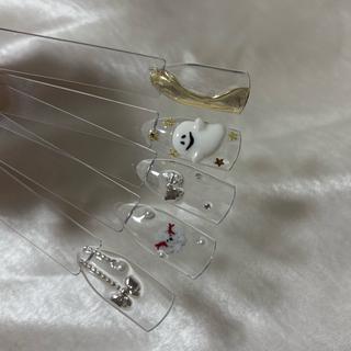 ネイル T. Miyabiのネイルデザイン