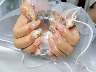 ネイル Lily Nailのネイルデザイン