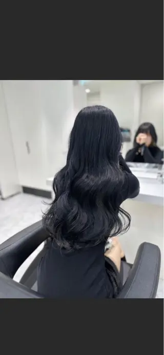 セミロング しらい しょうたのヘアスタイル