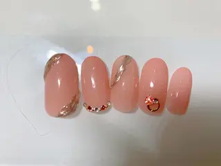 ネイル Nail salon Dejavu 🌿のネイルデザイン