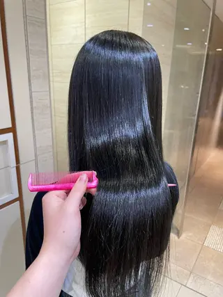 ロング カラー ICHINA🦋暗髪 /艶髪/トーンダウンのヘアスタイル