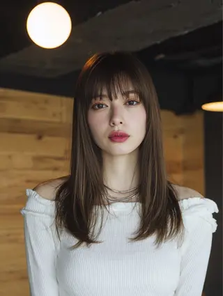 セミロング カラー ハイトーン×髪質改善 Gran Luciaのヘアスタイル