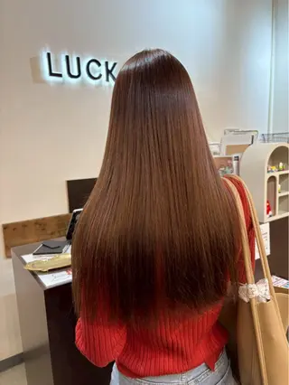 ロング カラー LUCK ユナのヘアスタイル