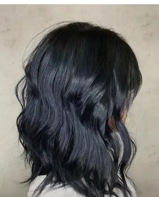 ミディアム カラー 勝河 怜楊のヘアスタイル