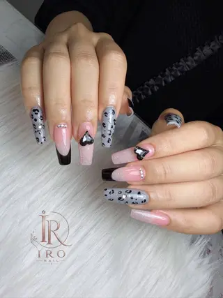 ネイル IRO Nail Studioのネイルデザイン