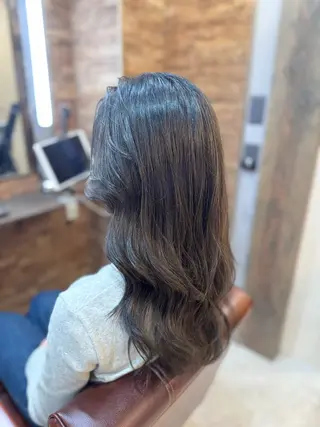 ロング 多賀 順平のヘアスタイル