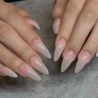 ネイル IROHA NAIL Mihoのネイルデザイン