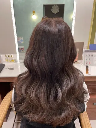 ミディアム ＊ロングモデル＊ 清水菜穂香のヘアスタイル