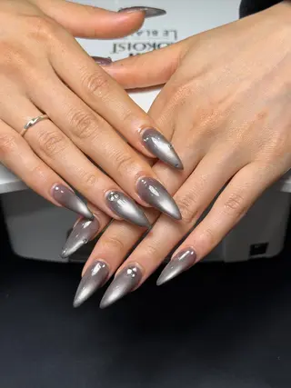 ネイル moni nailのネイルデザイン