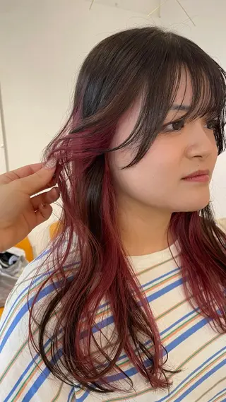 ロング カラー Terve.竹内 視咲のヘアスタイル