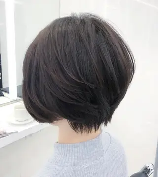 ショート パーマ 趙 英来のヘアスタイル