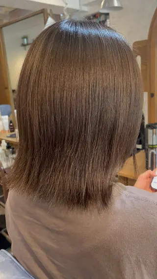 カラー 佐藤槙哉 サトウシンヤのヘアスタイル