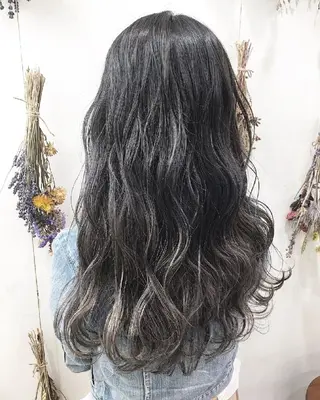 ミディアム Ash 店長 山下達也のヘアスタイル