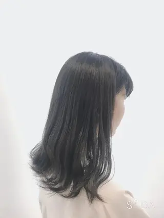 セミロング カラー もりたみかこ 美容師お休み中のヘアスタイル