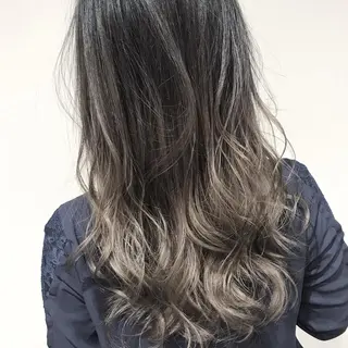 セミロング カラー 髪質改善カラー韓国風 レイヤーtudaのヘアスタイル