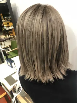 ショート ハイライトバレイヤー ジュ&縮毛矯正✨櫻野のヘアスタイル