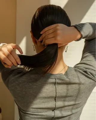 セミロング カラー 切りっぱなしヘアボブ ミディアムヘアRYOのヘアスタイル