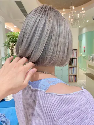 ショート カラー Re:ta Hair 飯田淳平のヘアスタイル