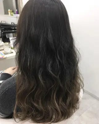 ロング カラー 髪質改善 中川 翔のヘアスタイル