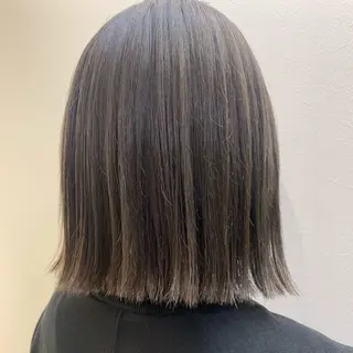 ショート カラー hubhair レイヤー/透明感のヘアスタイル