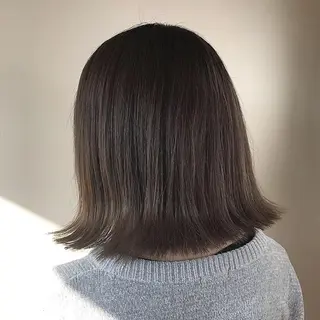 カラー デザインカラー Lienのヘアスタイル