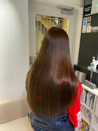 ロング L'wis　比佐野 大地のヘアスタイル