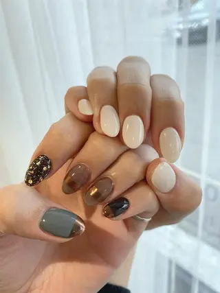 ネイル nailsalon ULLのネイルデザイン
