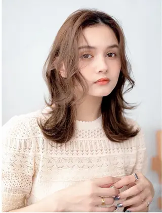 ミディアム Lien's💜 SESHIRUのヘアスタイル