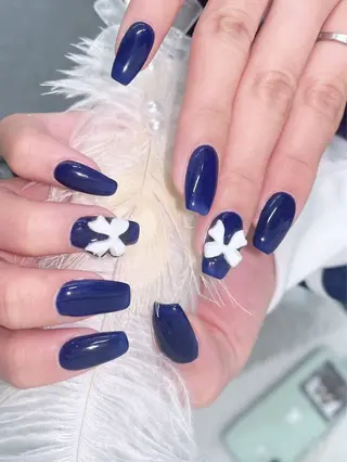 ネイル グロー ネイルのネイルデザイン