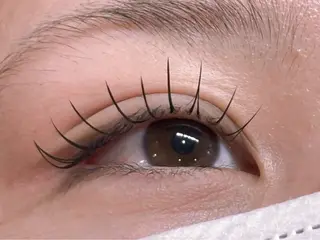 マツエク・マツパ saari eye lash yukaのマツエク・マツパデザイン