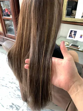 ロング カラー エクステ(レミー毛) NINEのヘアスタイル