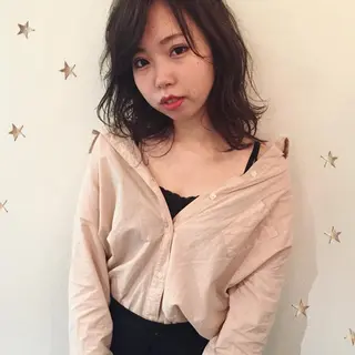 ミディアム カラー 市川 千夏のヘアスタイル