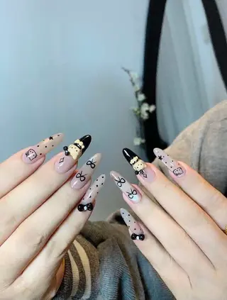 ネイル Genie Mika Nailsのネイルデザイン