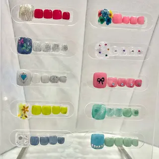 ネイル ピンキー 池田公園店のネイルデザイン