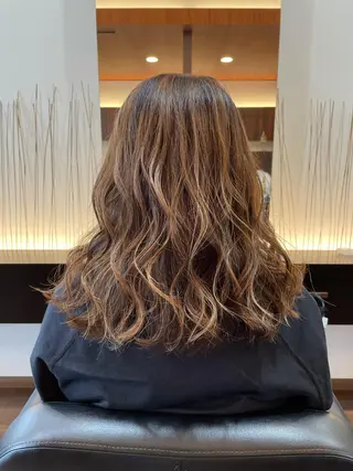 カラー miho 🌼🌼🌼のヘアスタイル
